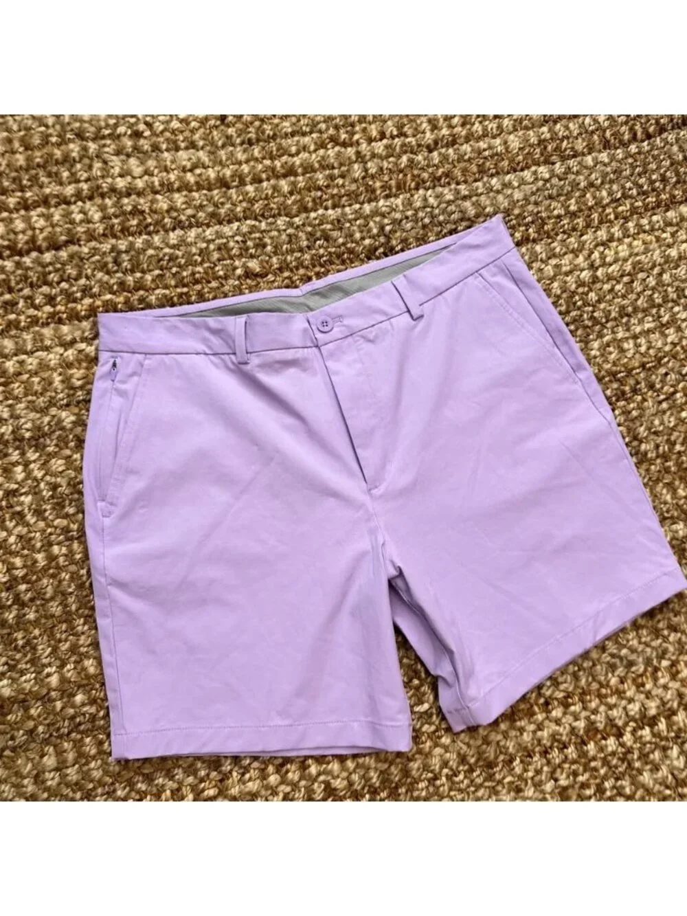 Vineyard Vines OTG Performance Golf Chino Shorts (36 Men’s) Lavender Purple